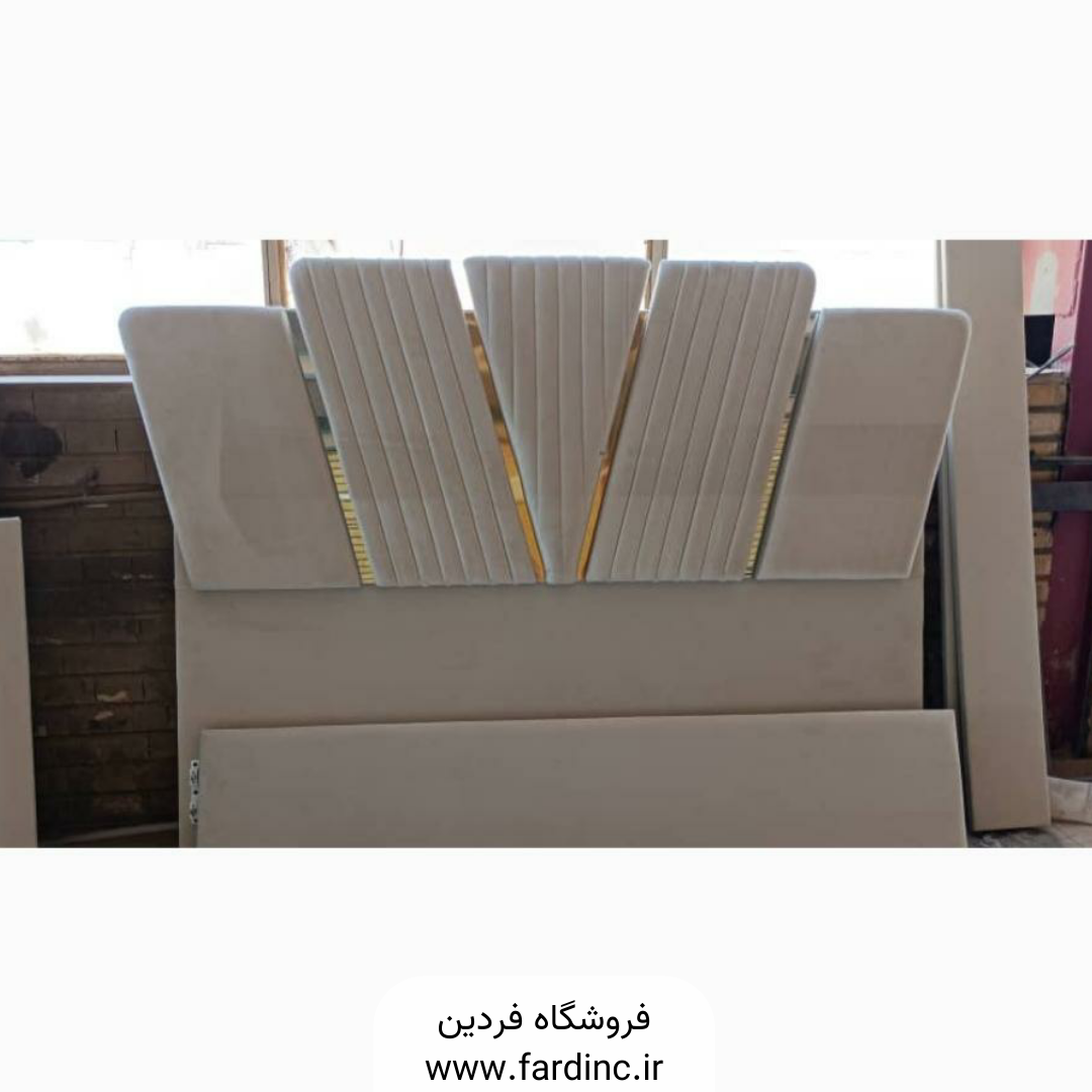 Gray Minimalist Watch Product Instagram Post تخت خواب مدل الیزا - Image 1